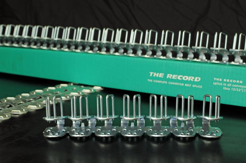 Record V6 Series - Heavy Duty Hammer Installed, Full Width, Conveyor Belt Fastener